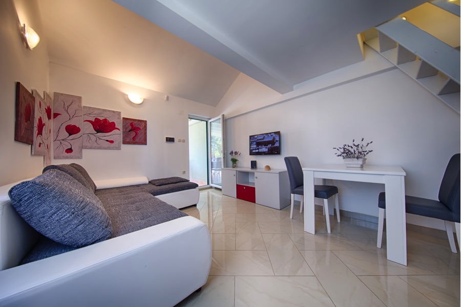 Villa Perla Rubin — image 3 of 13